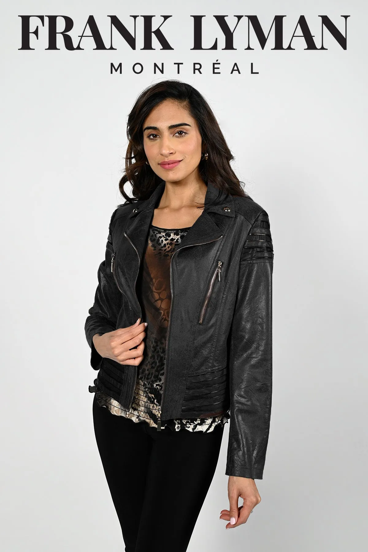 223405U (Jacket)