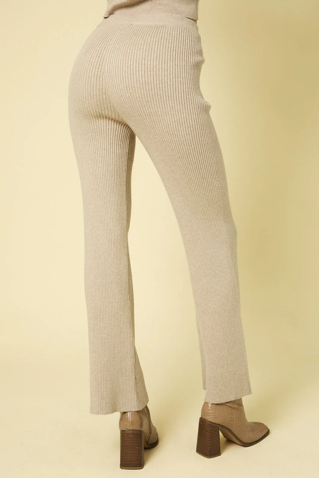 Kensie Elastic Waist Sweater Pant in Taupe