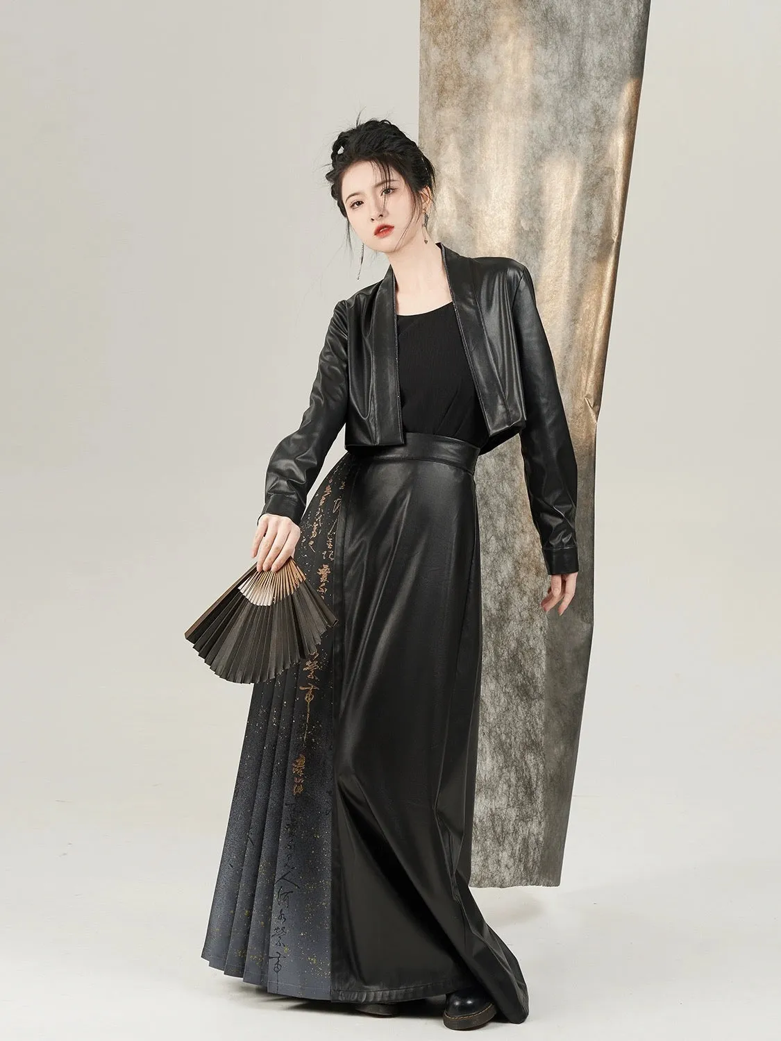 Leatherite Modern Ming Style Mamian Skirt Hanfu