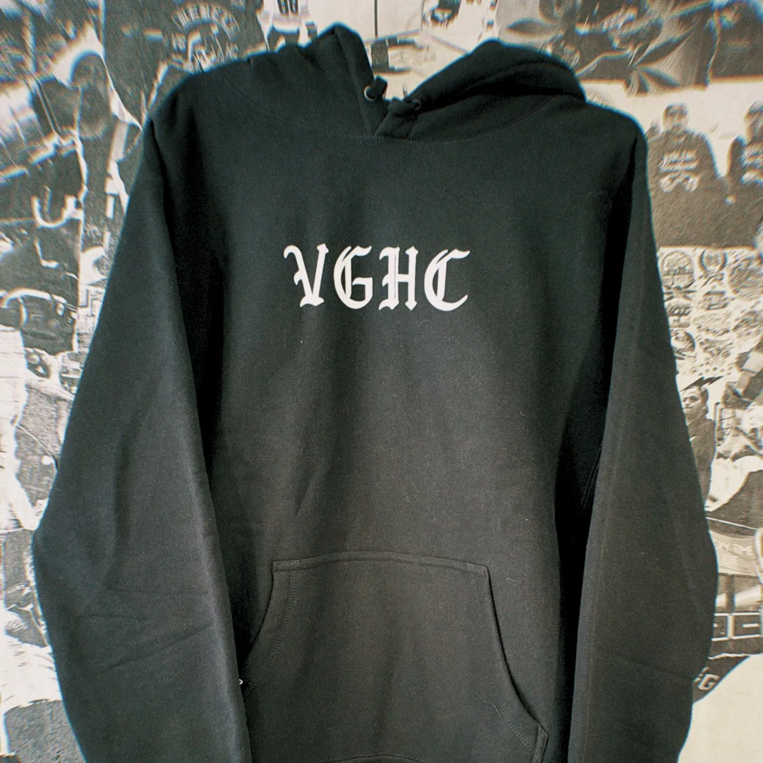 Noir Cross Grain Pullover Hood