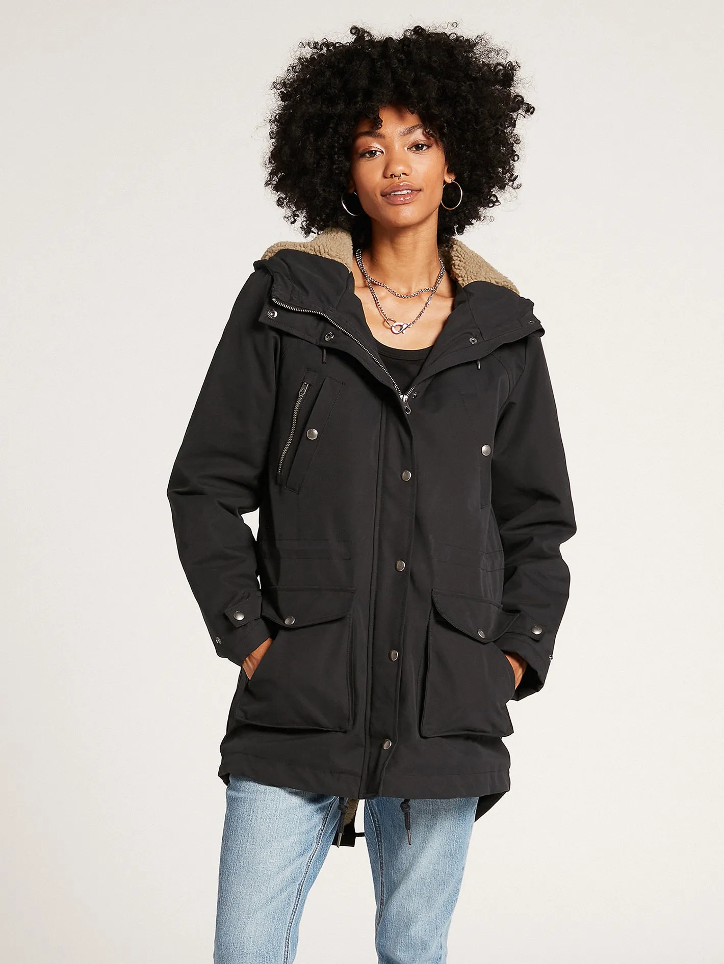 Walk on by 5K Parka Jacket - Black